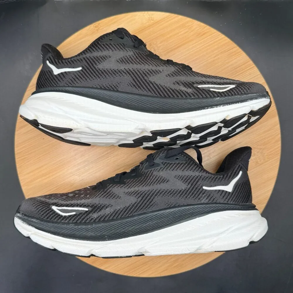 Hoka One One Clifton 9 “Black/White” Women’s Size 8B